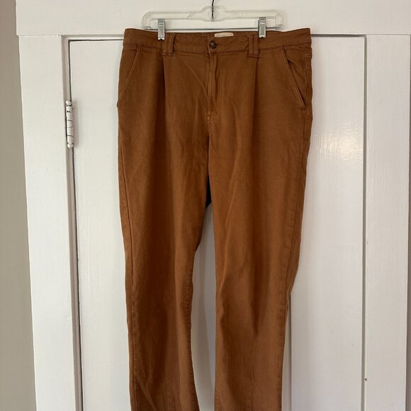 Sezane Manu Trousers in Coffee - Picture 4 of 4
